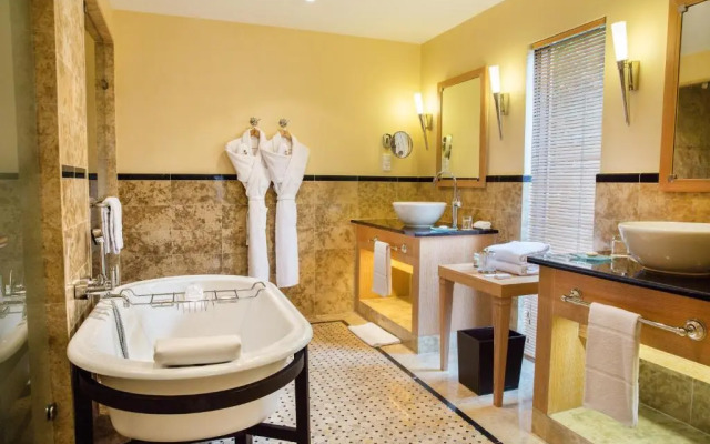 Terre Blanche Hotel Spa Golf Resort