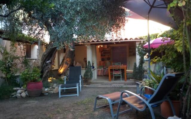 Bel appartement avec jardin privatif