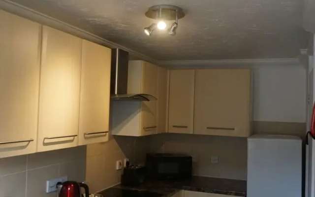 Holt Apartment
