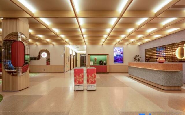 Orange Hotel (Nanjing Liuhe Longchi Metro Station)