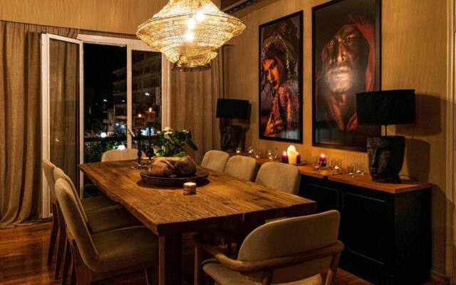 Luxury Apartment In The City Center