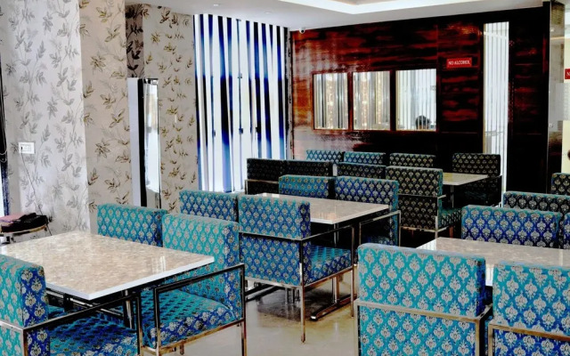 Hotel E Suites