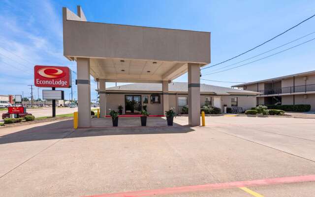Econo Lodge Texarkana I-30