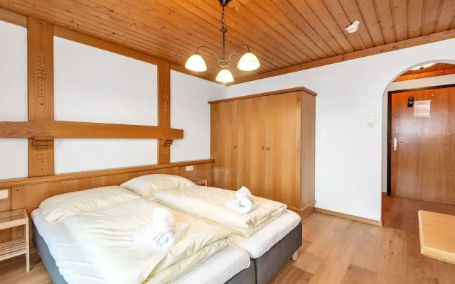 Hotel Pinzgauerhof by Skinetworks