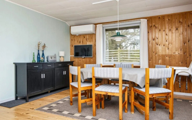 6 Person Holiday Home in Struer