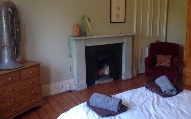 Botanic Garden Apartment Edinburgh