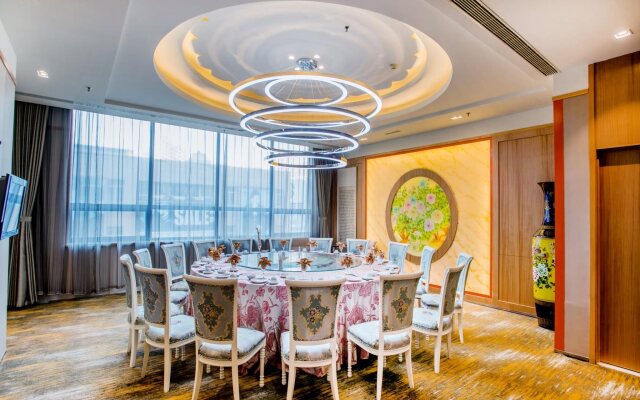 Holiday Inn Express Dalian City Centre by IHG