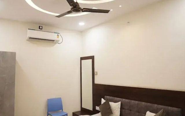 Hotel Dev kripa