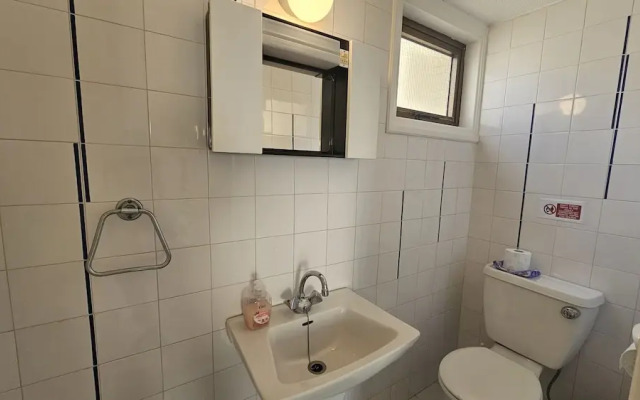74 PRO - Stay Retro Retreat