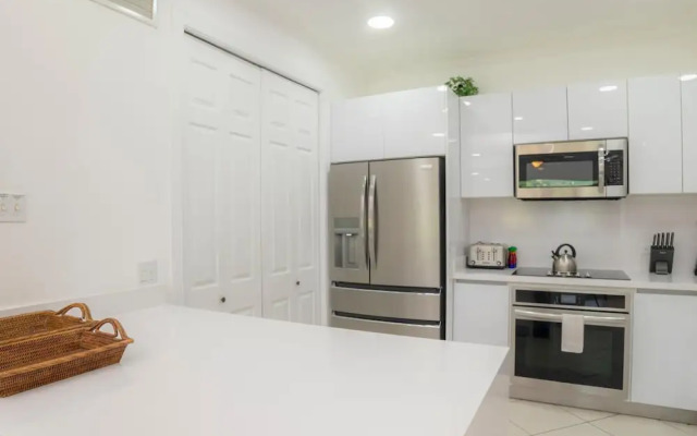 Colina 5D - 3 bdr 2 Bath Family