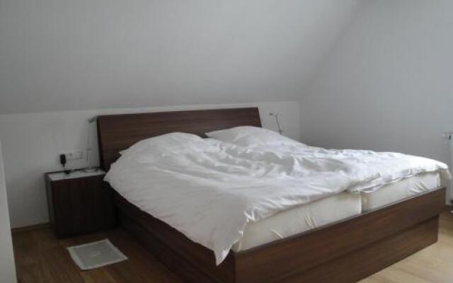 Bed & Breakfast Burgau