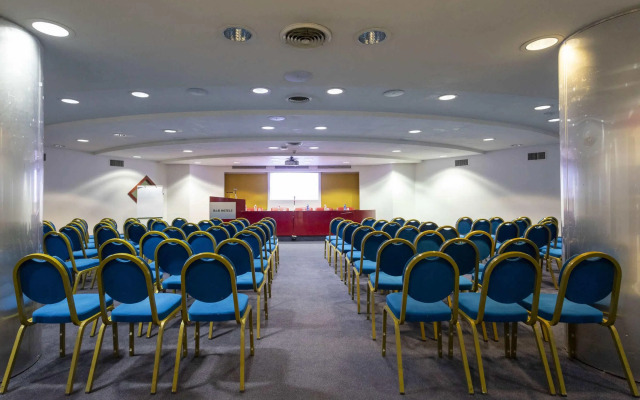 B&B Hotel Trapani Crystal