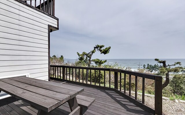 Yeongdeok Darnim Pension