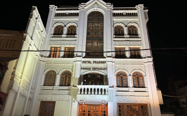 Hotel Pradeep
