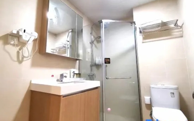 Fengshe Selected Homestay (Gaoxin Digital Port Zhenghonghui) – Bathroom – Zhengzhou