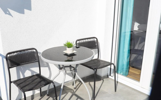 Airport Stay Apartment