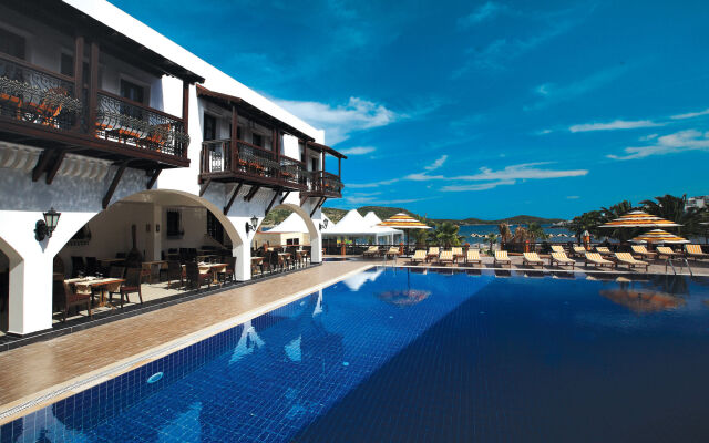 Costa Bitezhan Hotel