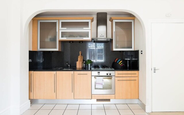 Brilliant 2BR Flat in Central London