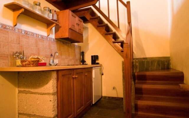 HomeLike Century Nature House