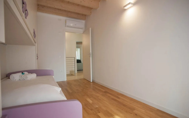 Italianflat - The Peschiera Terrace