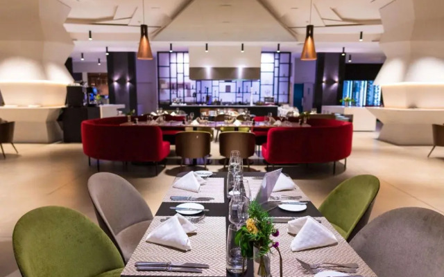 Novotel Convention And Spa