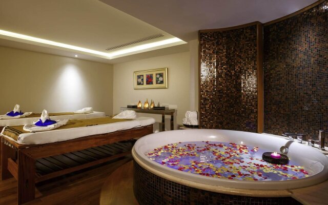 Novotel Yangon Max