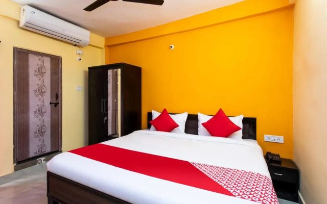OYO 27817 Hotel Decision