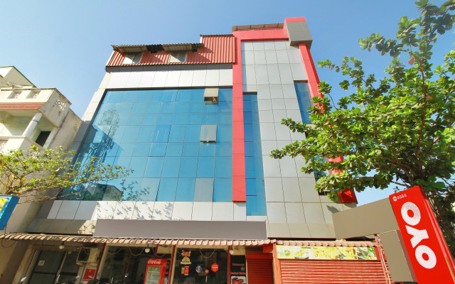 OYO Flagship 4584 India Gate