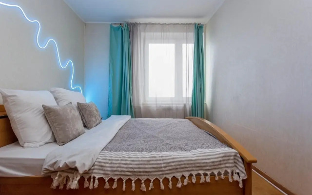 Moment House (Момент Хаус) на улице 50 лет Октября