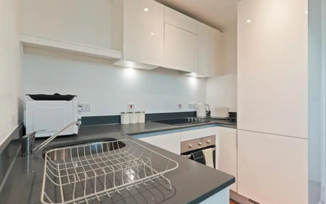 Emerald Suite- Bham Citycentre- Luxury-cinema Room
