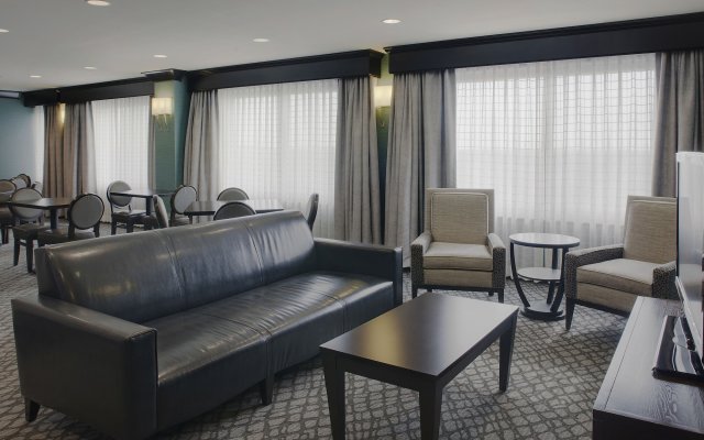DoubleTree Suites by Hilton Bentonville