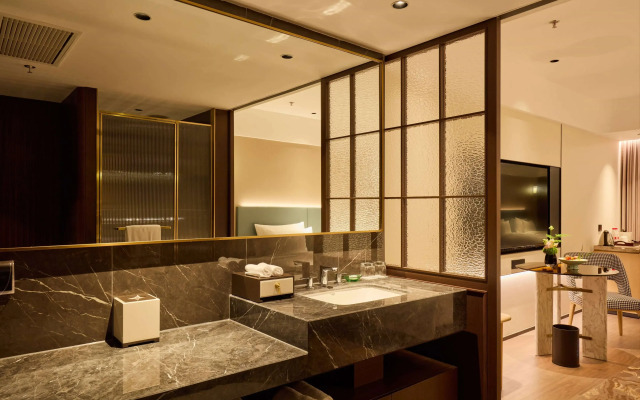 Wyndham Grand Plaza Royale Ningbo