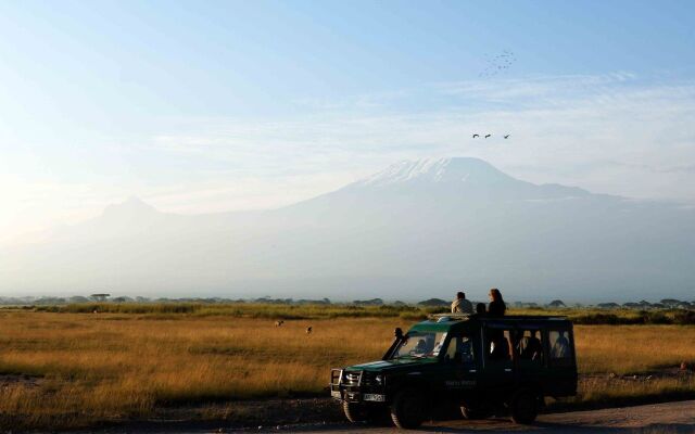 Amboseli Serena Safari Lodge