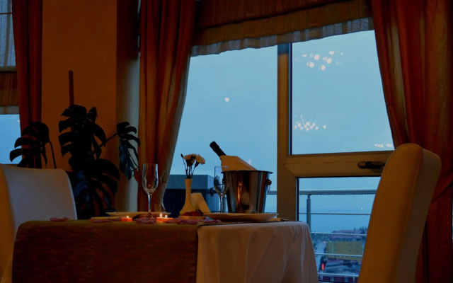 Hotel Aisi