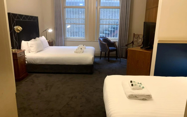 The Macquarie Hotel