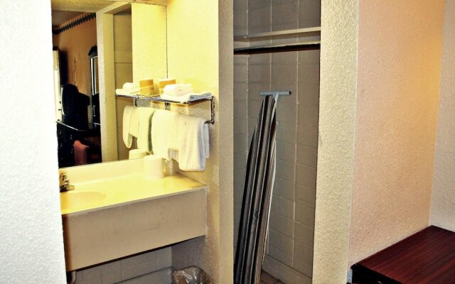 Travel Inn Lackland Seaworld