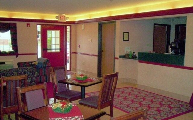 Western Inn & Suites Hampton