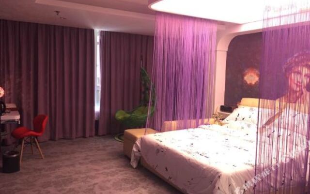 Zhijia Hostel