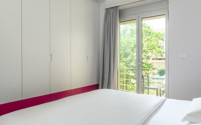 Premier Artful City Loft with Terrace