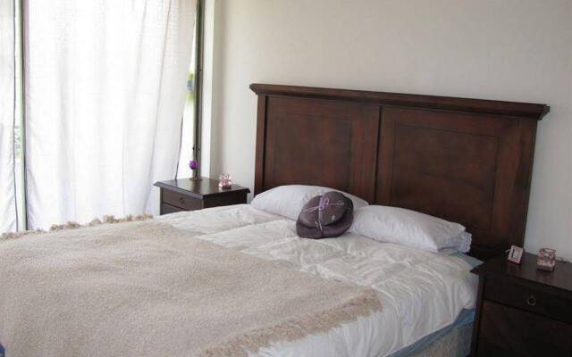 Encomenderos Apart Hotel