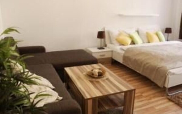 CheckVienna – Apartment Menzelgasse