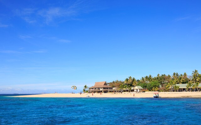 Beachcomber Island Resort