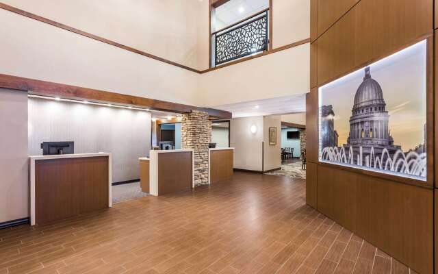 Wyndham Garden Madison Fitchburg