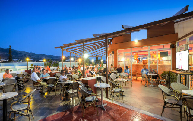 Corali Hotel