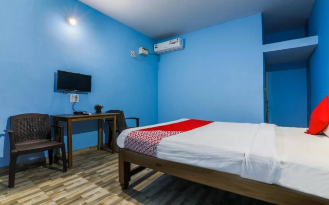 Ann's Blue By OYO Rooms