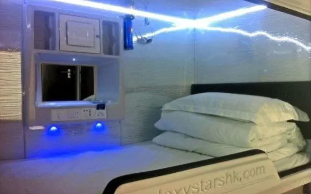 Magic Sea Shore Capsule Hostel