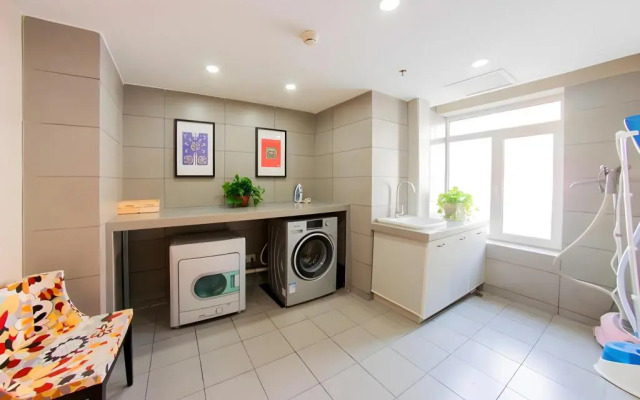 Yitel Collection Shenyang Sanhao Street