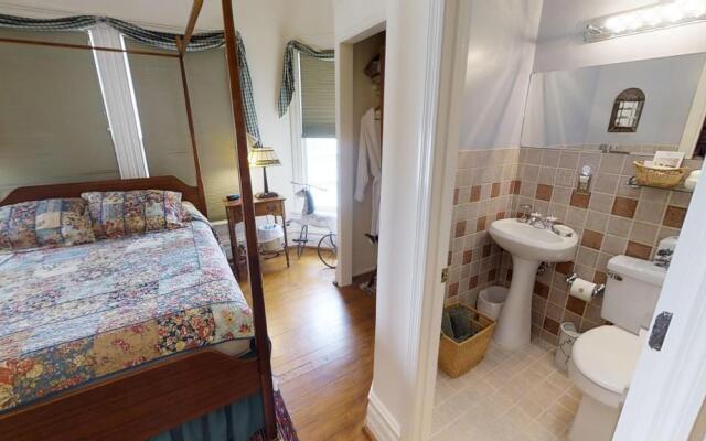 Hanna House Bed & Breakfast