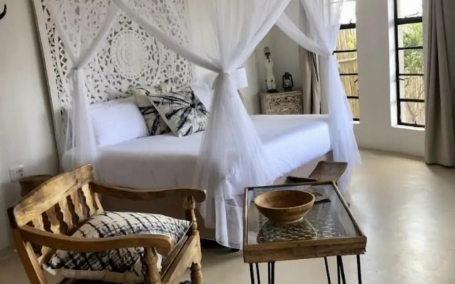 The Wild Blue Lodge SAFARI & SPA