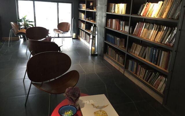 Bespoke Trendy Hotel Hanoi